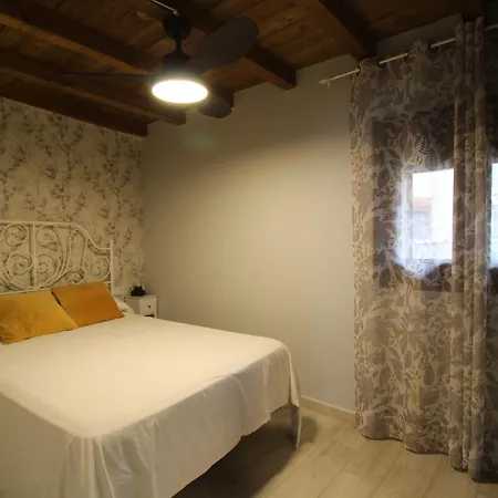 Apartamentos Vedelejos Hervás Esterno foto